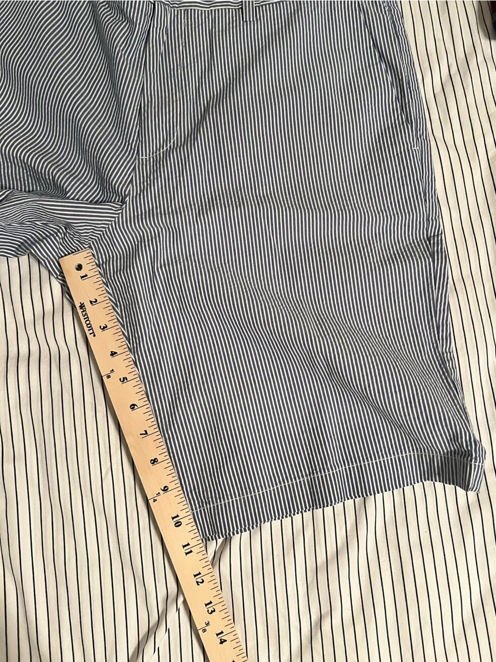 Banana Republic tailored flat